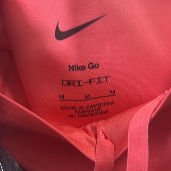 NWT Nike Go Firm Support Mid-Rise Full Length Leggings w/ Pockets Size M (8-10) - Picture 6 of 13